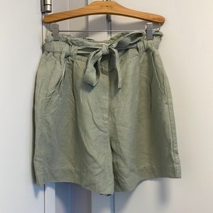 Aritzia Wilfred Paperbag Shorts Size 4